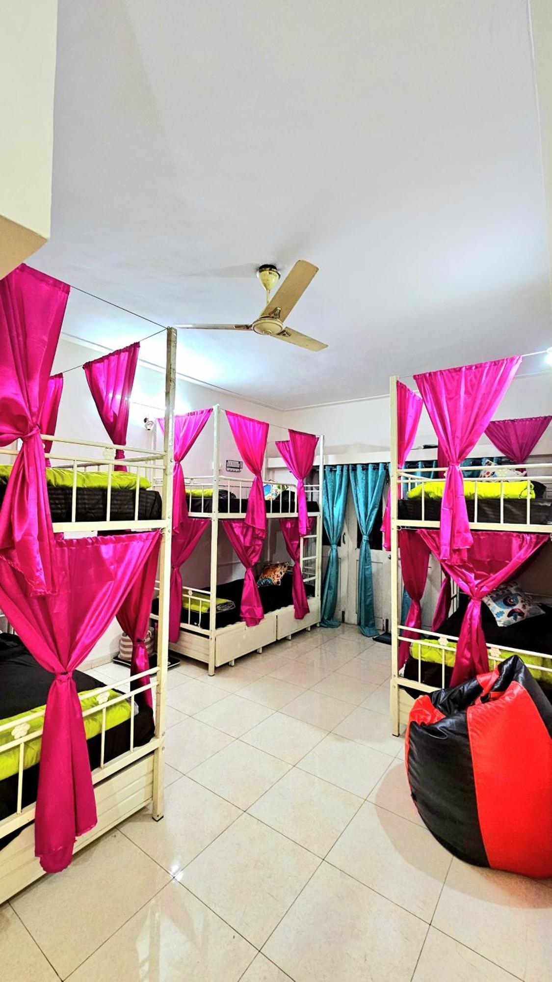 Elephant House - Boutique Hostel & Cowork Méribel Village Εξωτερικό φωτογραφία