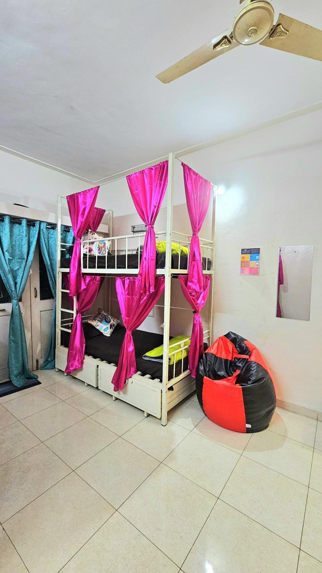Elephant House - Boutique Hostel & Cowork Méribel Village Εξωτερικό φωτογραφία